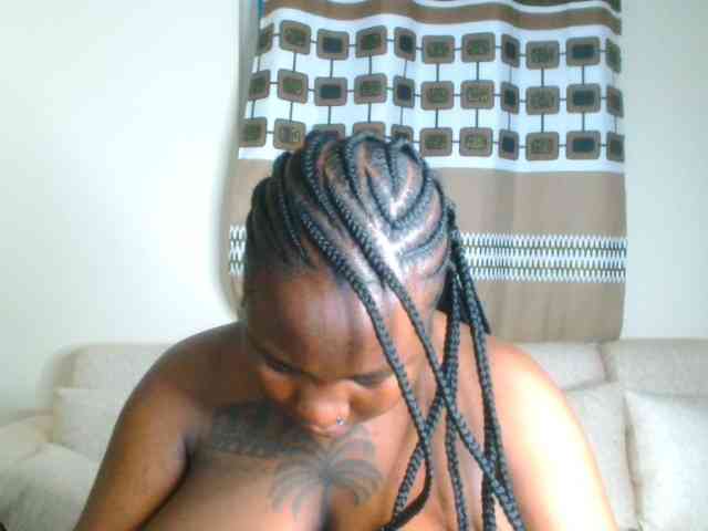 bustymelons69 webcam