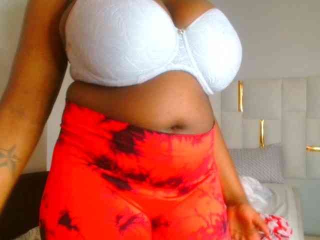 bustymelons69 webcam