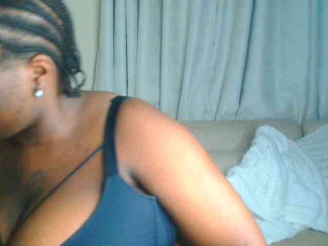 bustymelons69 webcam