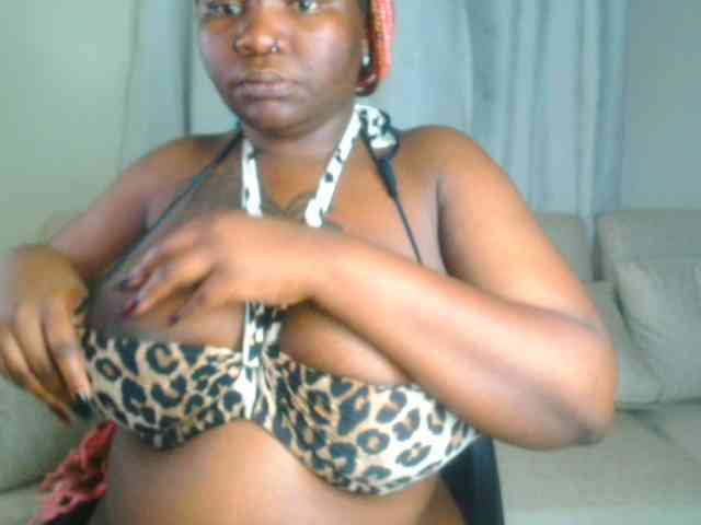 bustymelons69 webcam