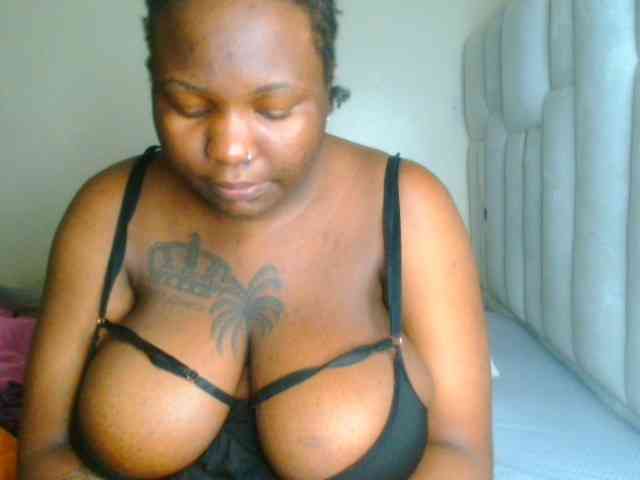 bustymelons69 webcam