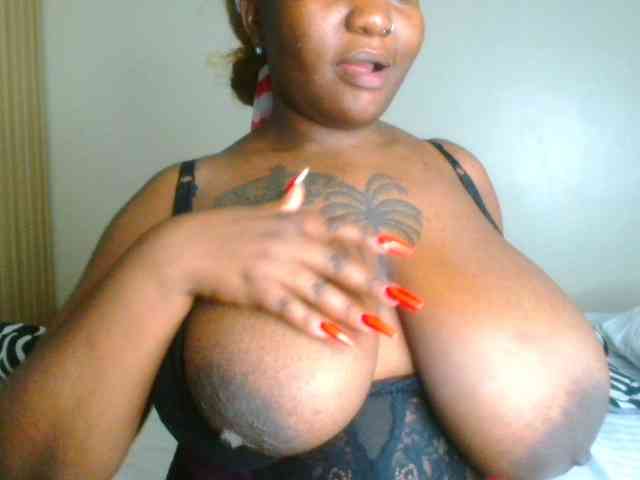 bustymelons69 webcam