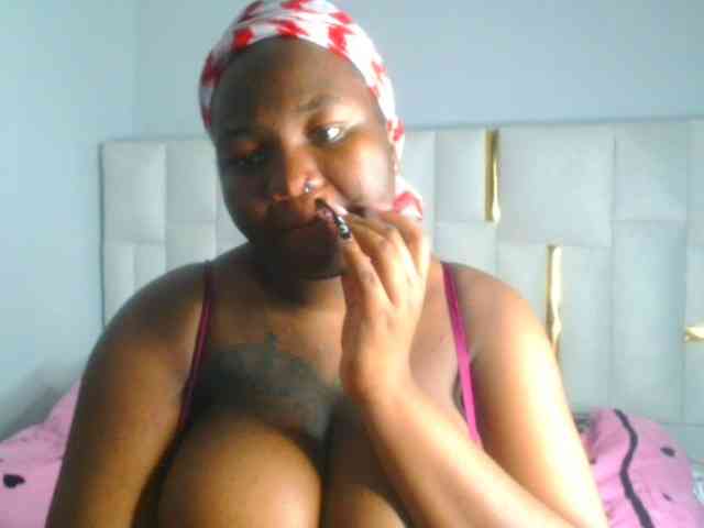 bustymelons69 webcam