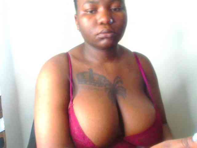 bustymelons69 webcam