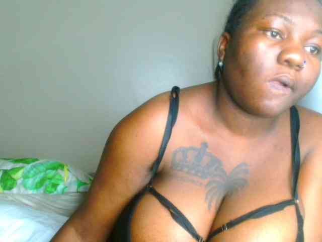 bustymelons69 webcam