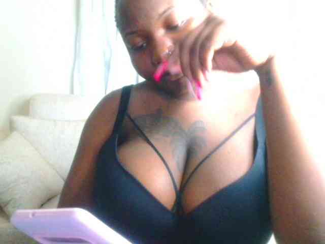 bustymelons69 Live Webcam on BongaCams