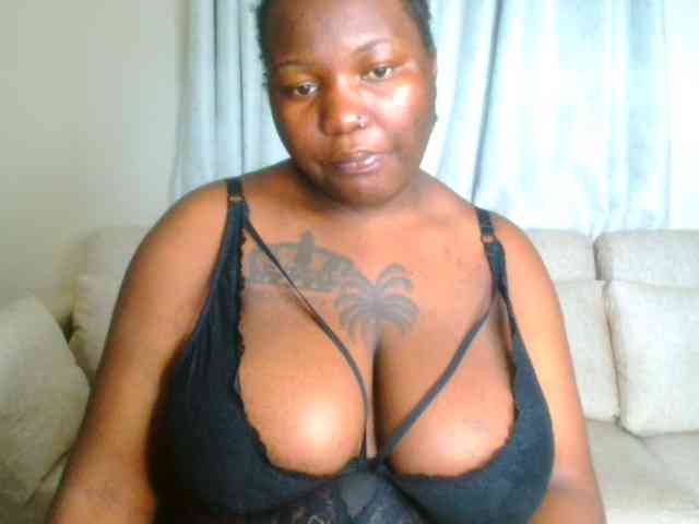 bustymelons69 webcam