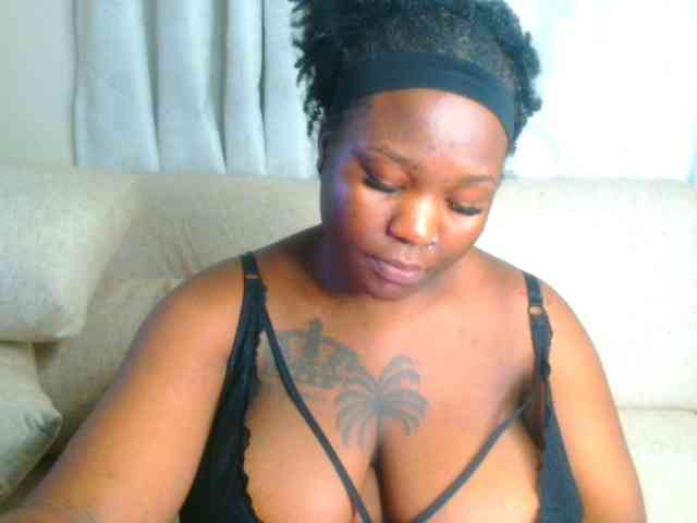 bustymelons69 webcam