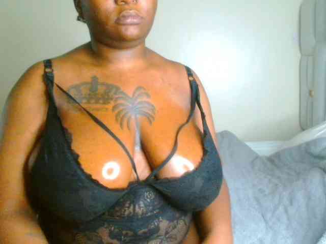 bustymelons69 webcam