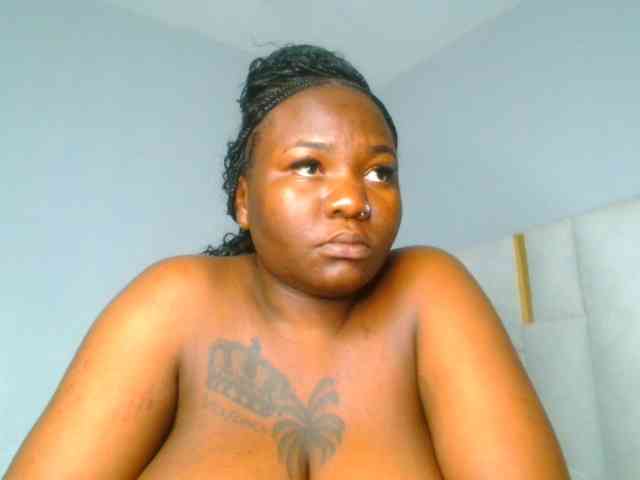 bustymelons69 webcam