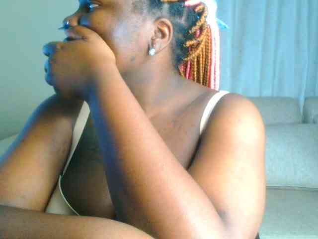 bustymelons69 webcam