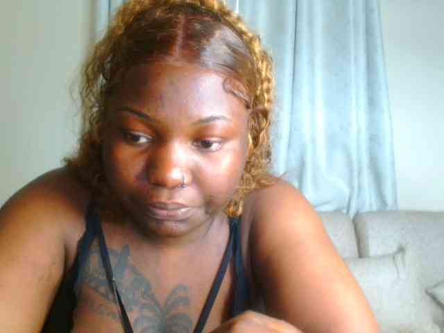 bustymelons69 webcam