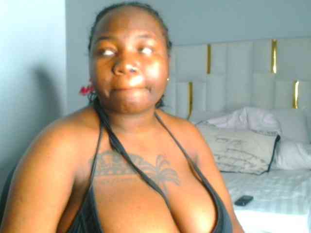 bustymelons69 webcam
