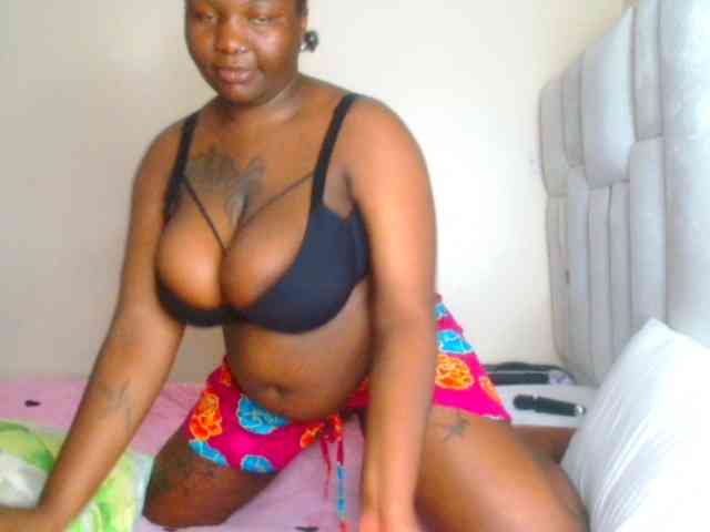 bustymelons69 webcam