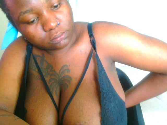 bustymelons69 webcam