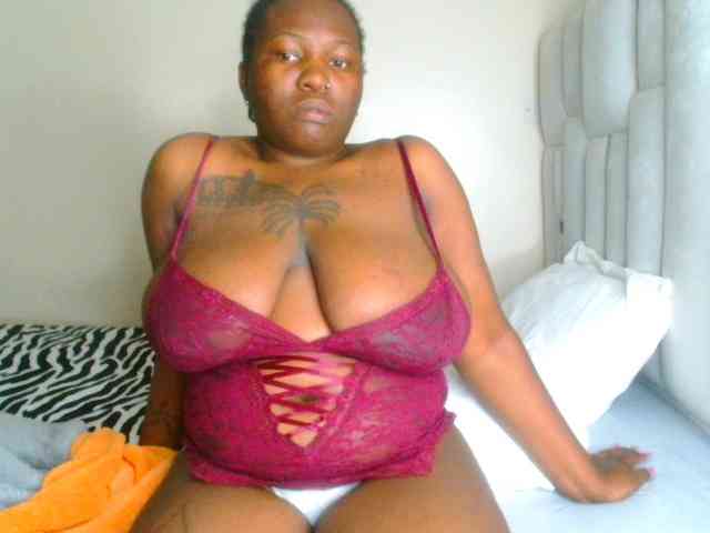 bustymelons69 webcam