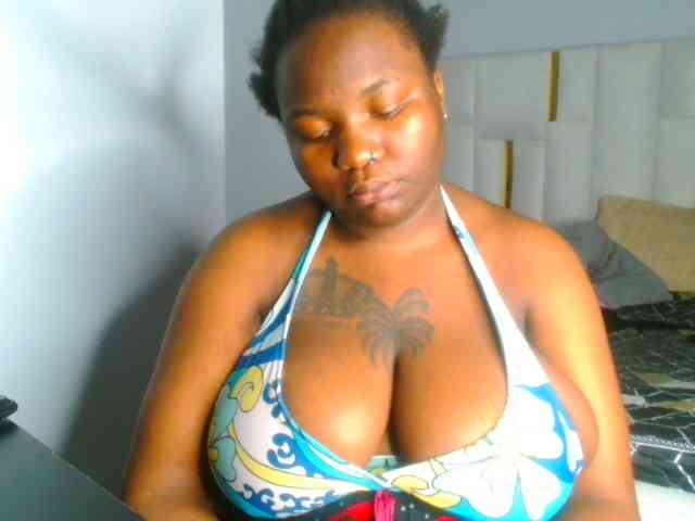 bustymelons69 webcam