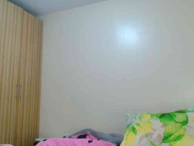 bustymelons69 webcam