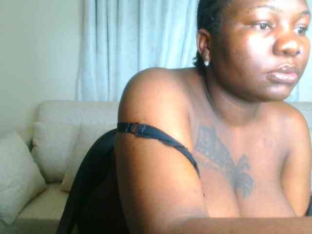 bustymelons69 webcam