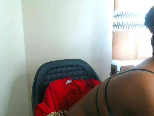 bustymelons69 webcam