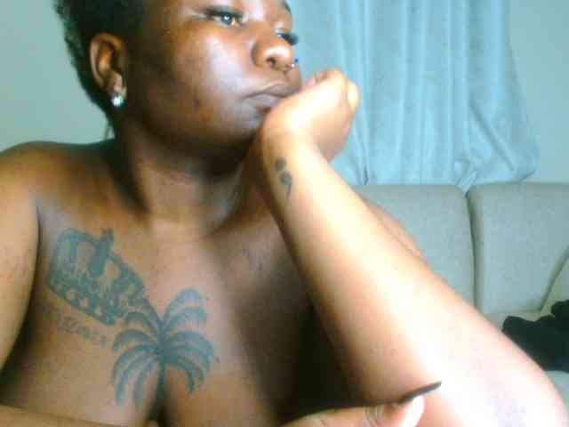 bustymelons69 webcam