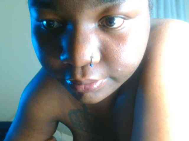 bustymelons69 webcam