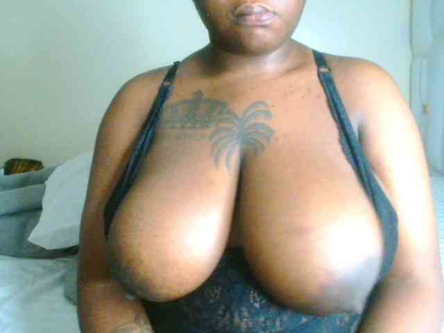 bustymelons69 webcam