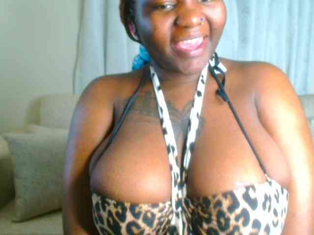 bustymelons69 webcam