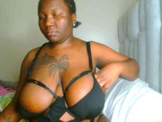 bustymelons69 webcam