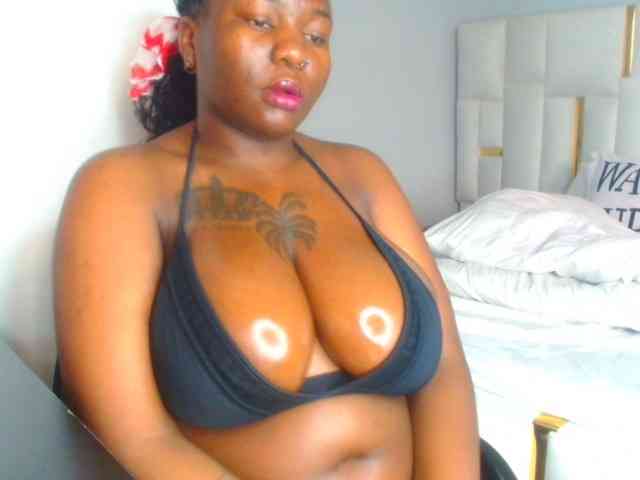 bustymelons69 webcam
