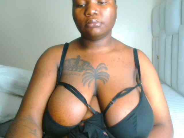 bustymelons69 webcam