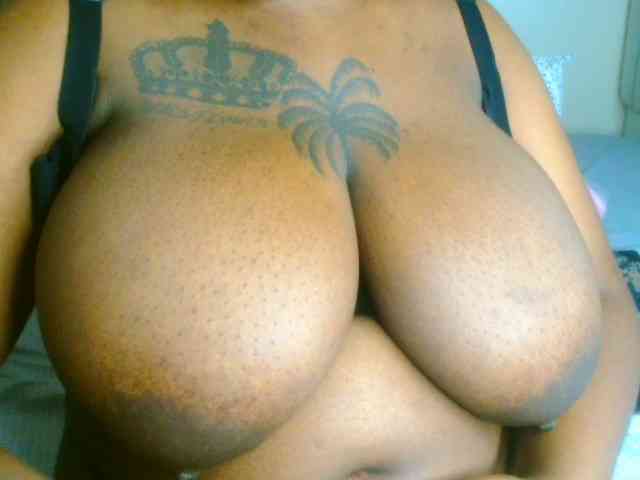 bustymelons69 webcam