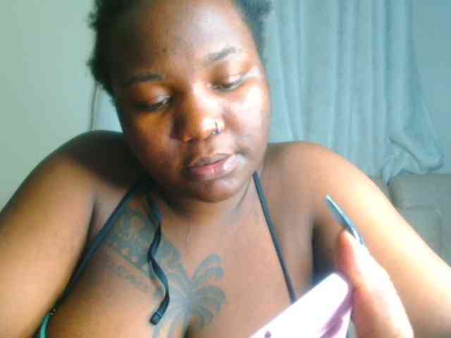 bustymelons69 webcam