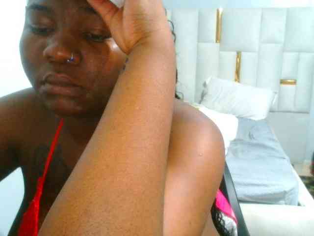 bustymelons69 webcam