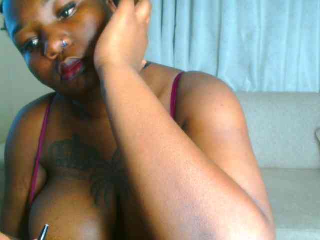 bustymelons69 webcam