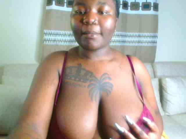 bustymelons69 webcam