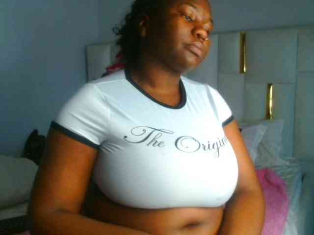 bustymelons69 webcam