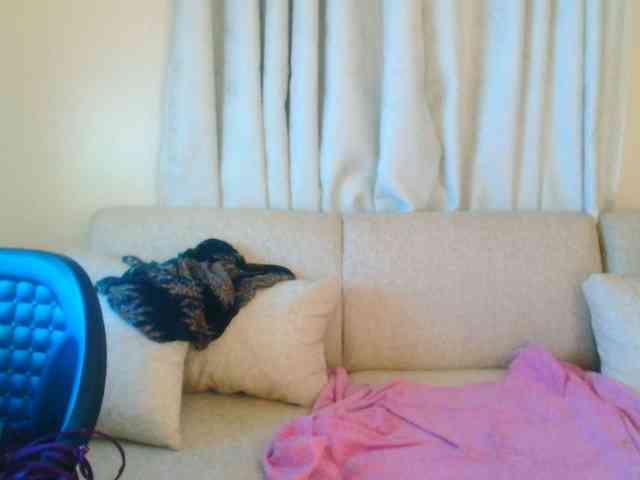 bustymelons69 webcam