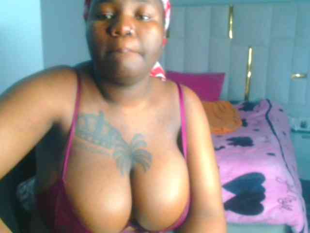 bustymelons69 webcam