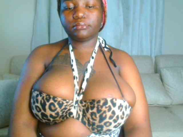 bustymelons69 webcam