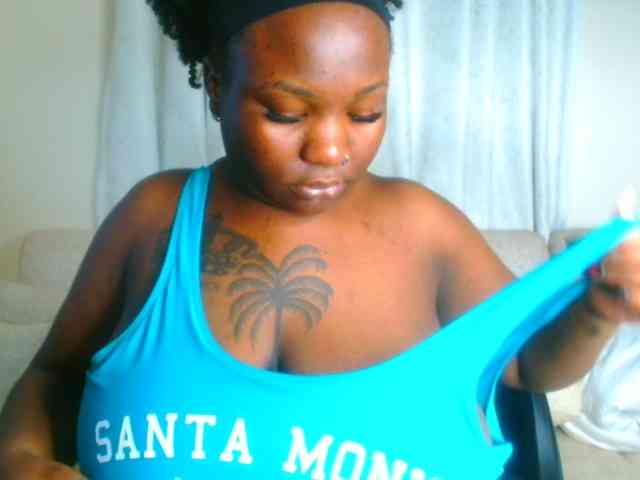 bustymelons69 webcam