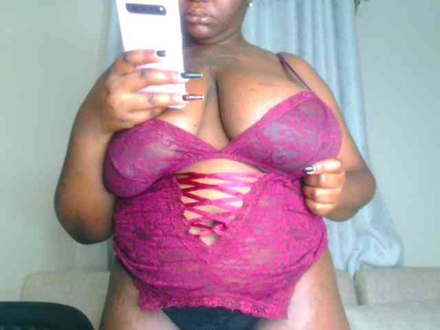 bustymelons69 webcam