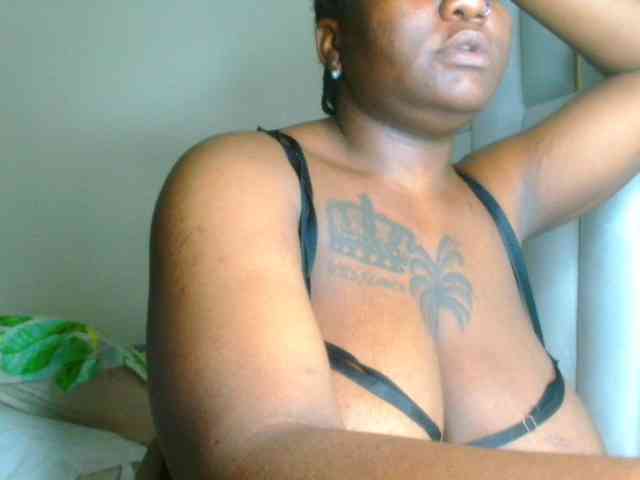 bustymelons69 webcam