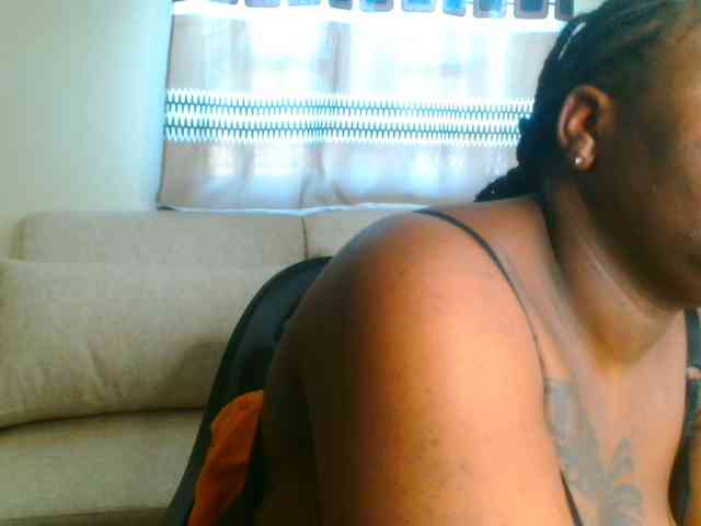 bustymelons69 webcam