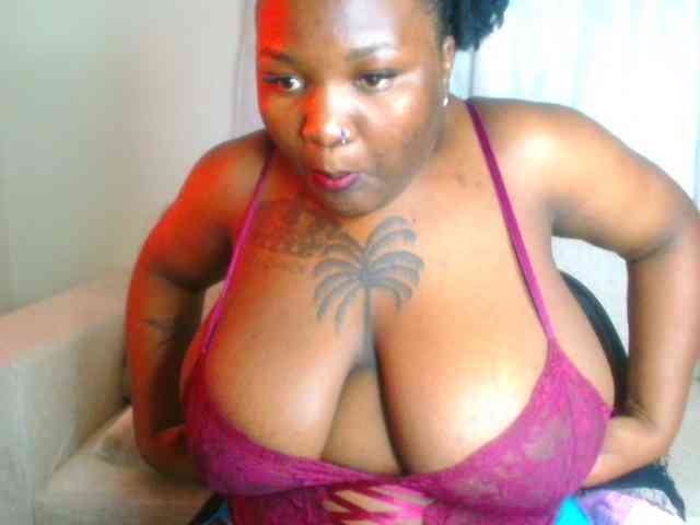 bustymelons69 webcam