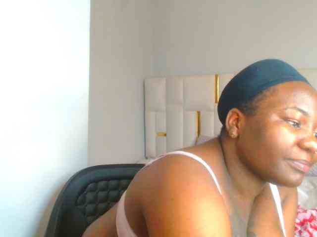 bustymelons69 webcam