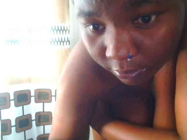 bustymelons69 webcam