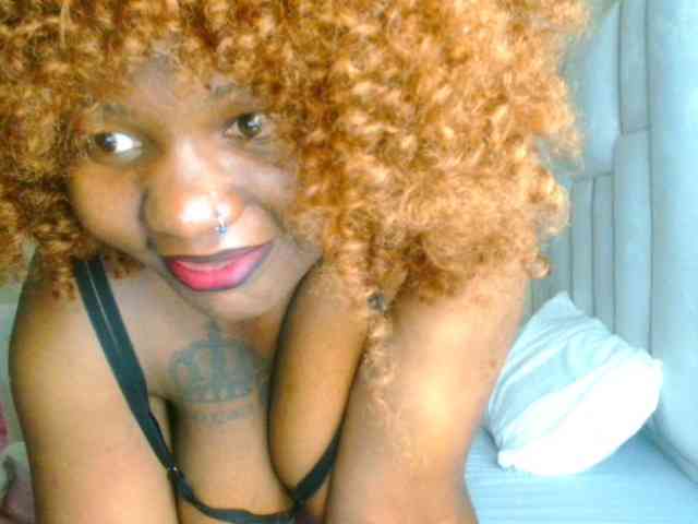 bustymelons69 webcam