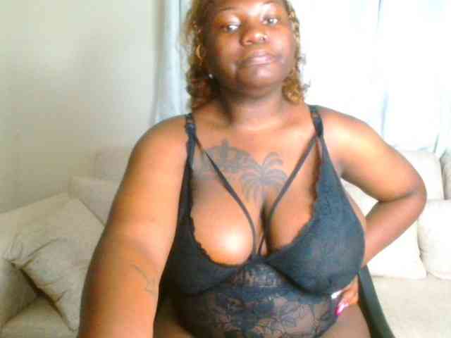 bustymelons69 webcam