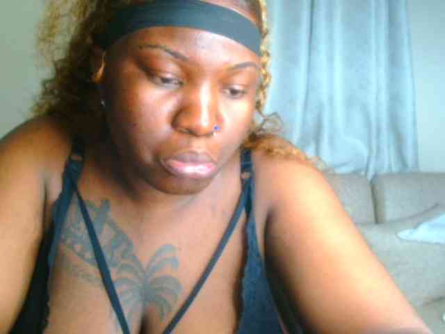 bustymelons69 webcam